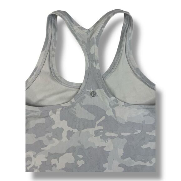 Lululemon Nulu Razorback Camo Tank Top Size Small - Picture 4 of 5